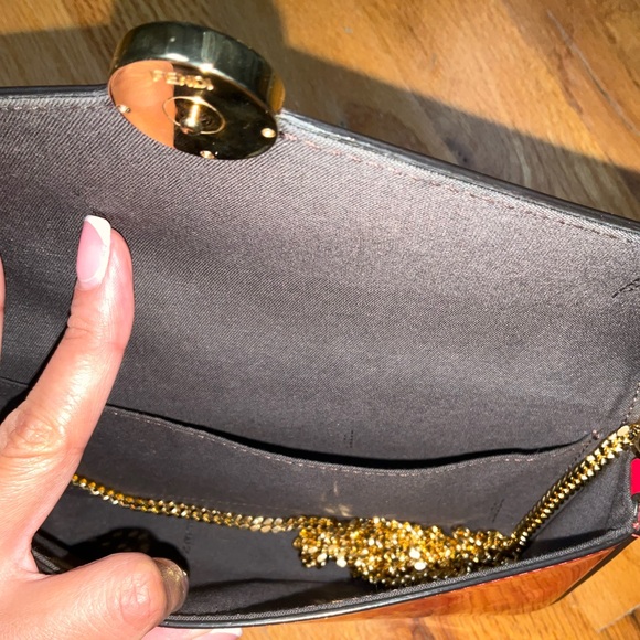 AUTHENTIC FENDI RED PATENT LEATHER WALLET ON CHAIN - Picture 10 of 14